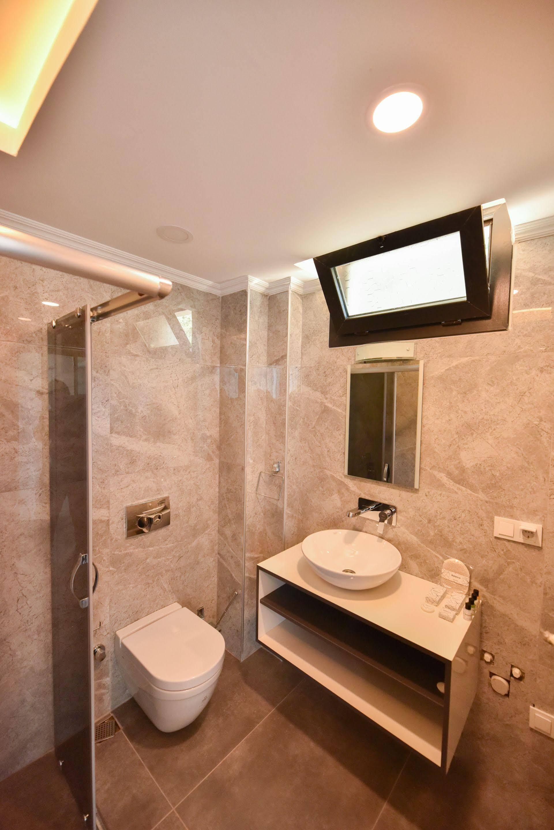 Monastery Suites Hotel-Fethiye Oludeniz Ngoại thất bức ảnh