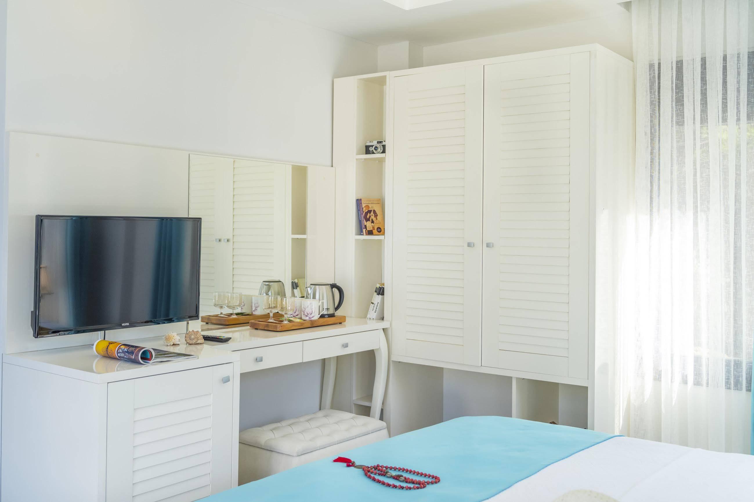 Monastery Suites Hotel-Fethiye Oludeniz Ngoại thất bức ảnh