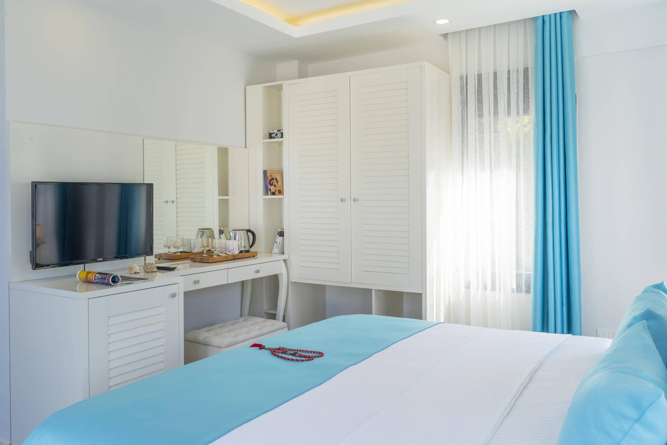 Monastery Suites Hotel-Fethiye Oludeniz Ngoại thất bức ảnh