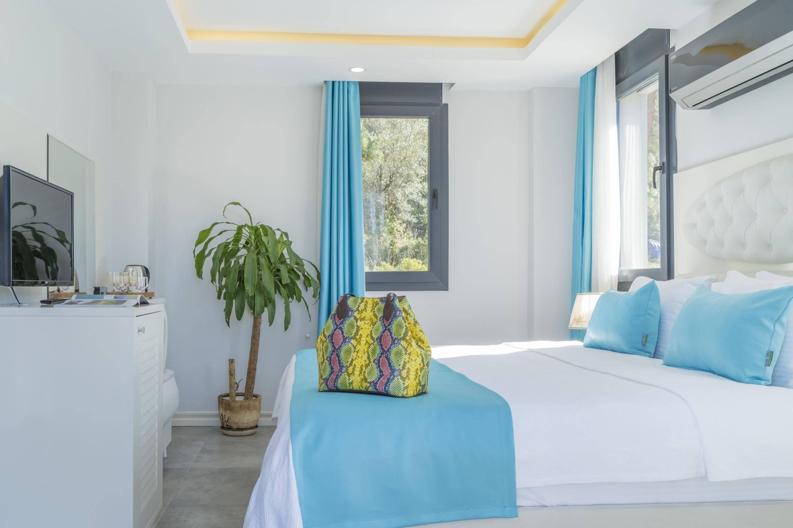 Monastery Suites Hotel-Fethiye Oludeniz Ngoại thất bức ảnh