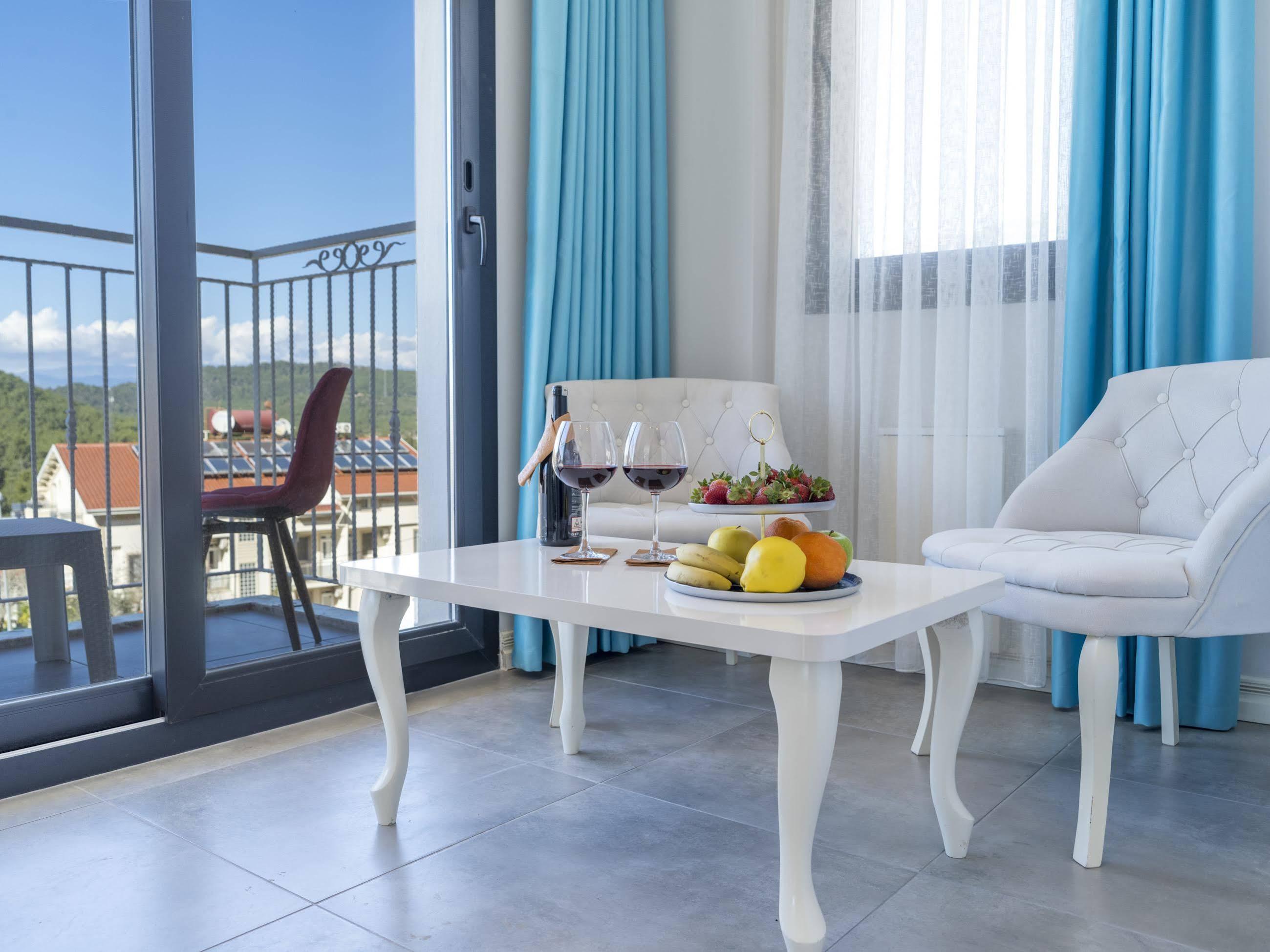 Monastery Suites Hotel-Fethiye Oludeniz Ngoại thất bức ảnh